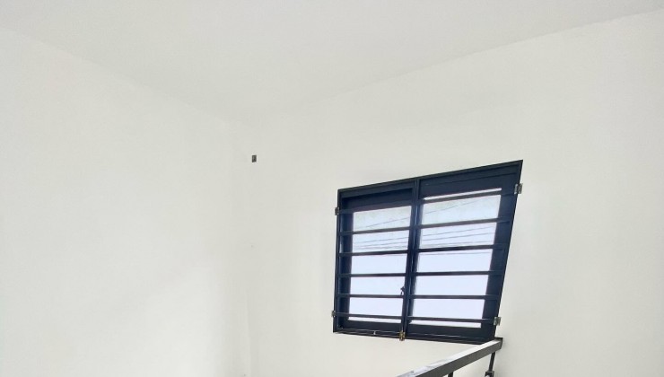 Bán nhà phố 850tr mới xây, (4m*5m) 1 trệt 1 lầu, ngã 4 Tô Ký - Nguyễn Ảnh thủ, Q12, HCM